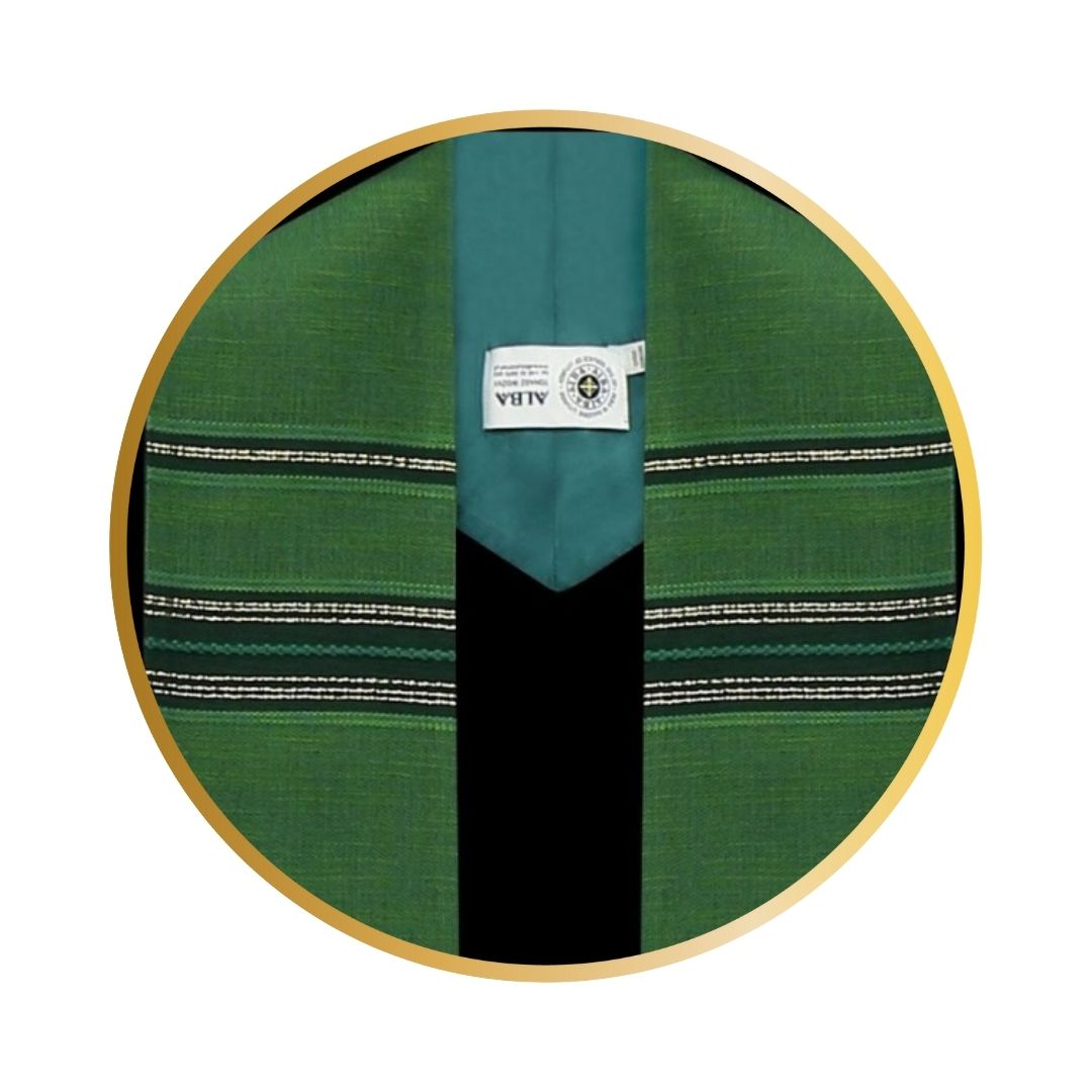 Liturgical stole 100% woven in green.