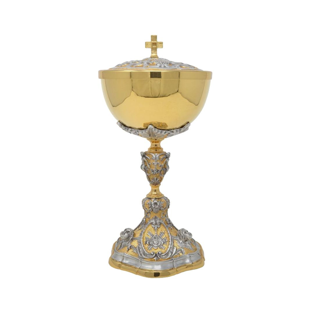 Two Tone Baroque style ciborium with Angels. Made in Italy