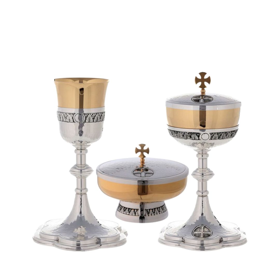 Chalice set with celtic cross Made in Italy and sold by The Clergy Store