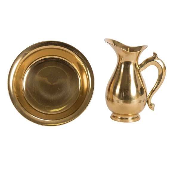 Ewer and Basin Lavabo Set in Brass finish By Adrian Hamers