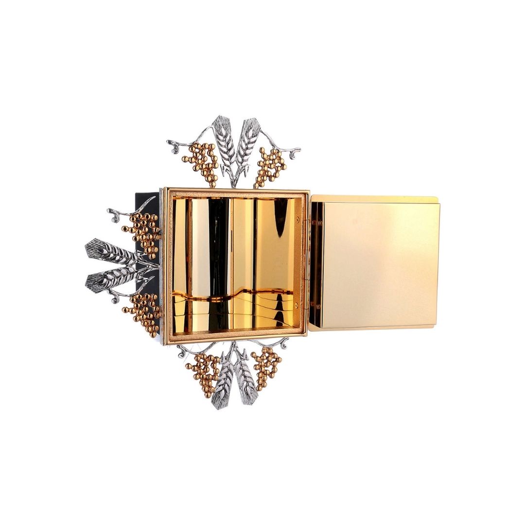 Wall Tabernacle with Host, Grapes and Ears of Wheat in 24k Gold Plated. Single door. Made by Napoletana Arte Sacra Italy