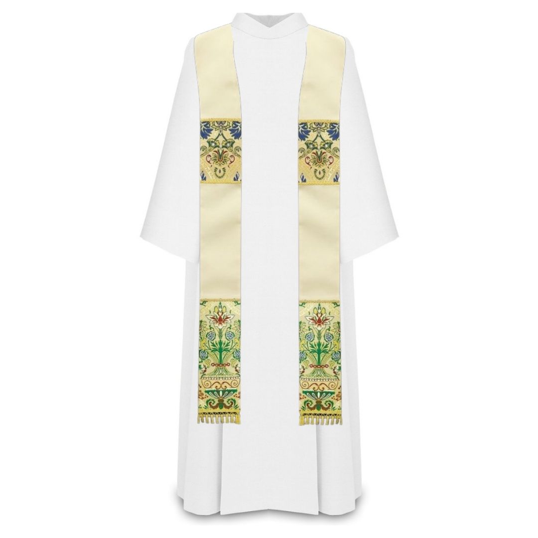 Coronation liturgical priest stole with tassels in ivory.