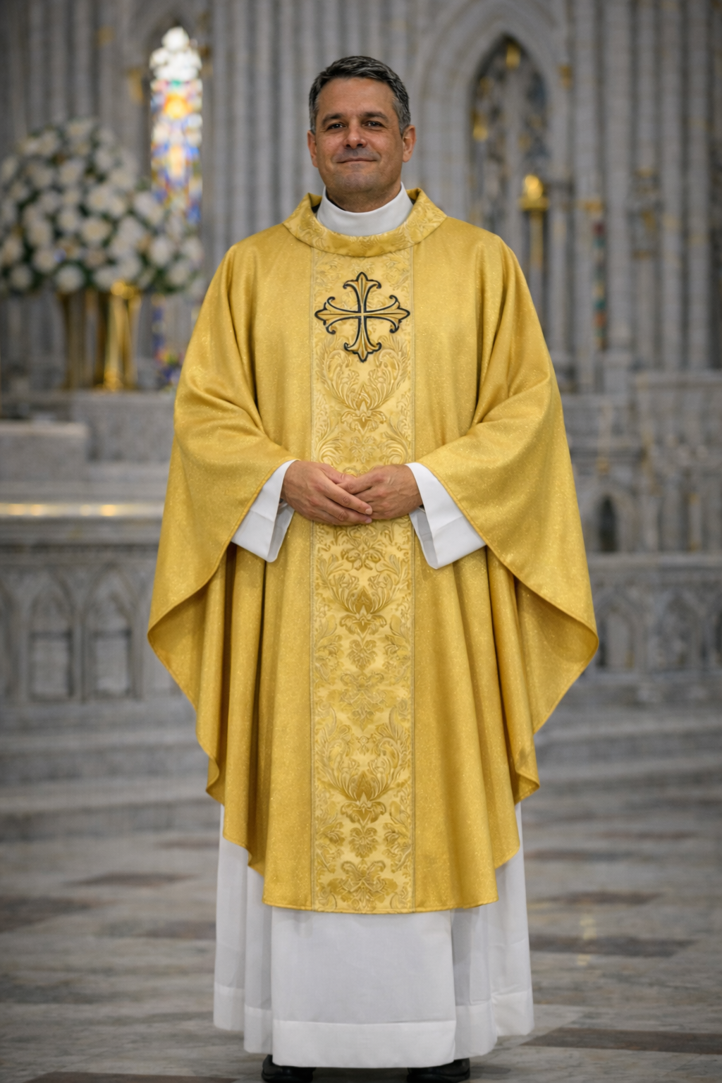 Chasubles made of a light and modern fabric decorated with panels and a collar made of a beautiful Italian brocade, convex embroidery of a cross with a stone (100% polyester)