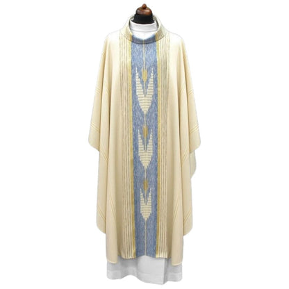 Handwoven chasuble ivory and blue. Perfect for feast of Mary celebration. 100% Wool