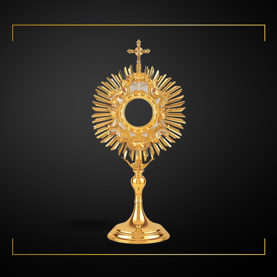 Traditional Monstrance Made in Poland Brass Gold Plated Style 458. Made in Poland and sold by The Clergy Store