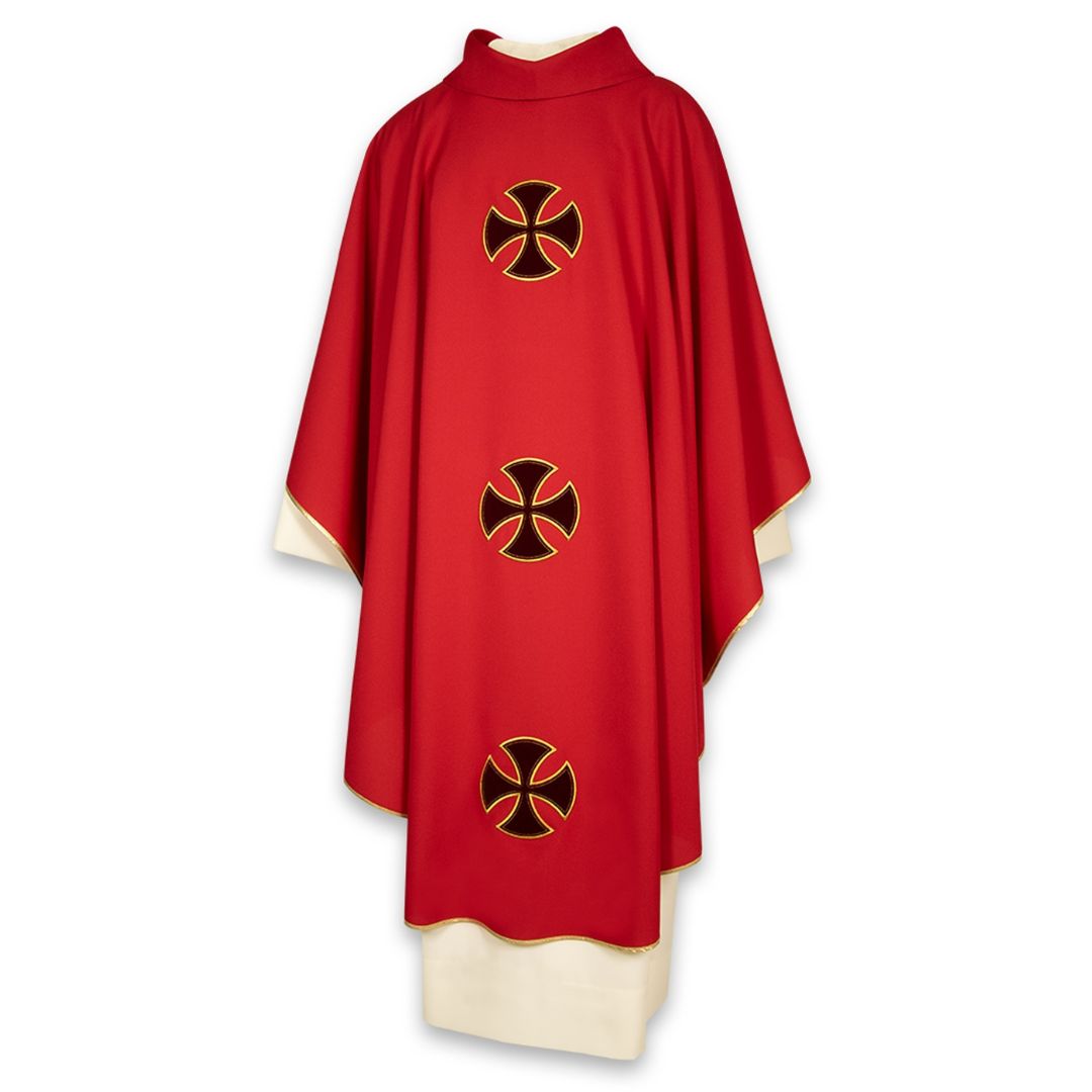 Gothic chasuble with the Canterbury cross in velvet application. Made in Italy