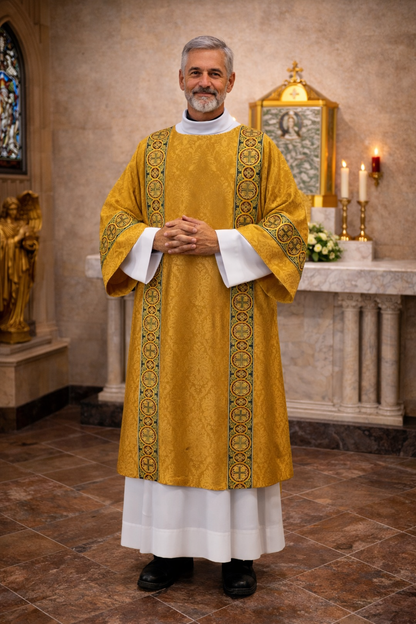 Deacon dalmatic in gold damask with gold brocade bands. Made in Poland