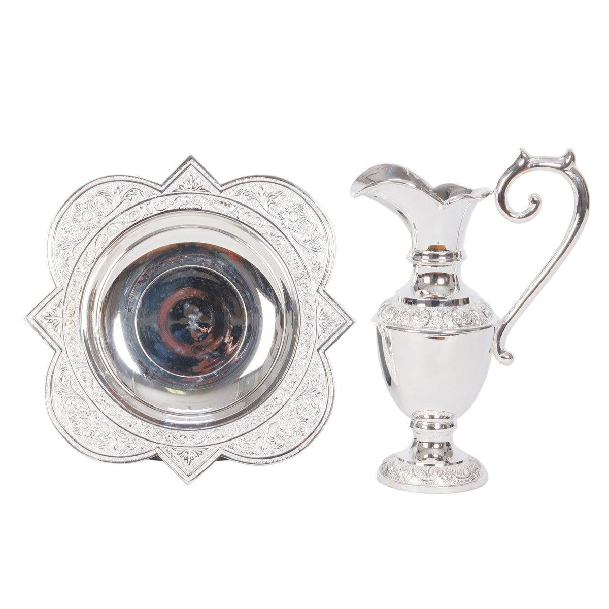 Ewer and Basin Lavabo Set in Silver Plated finish By Adrian Hamers