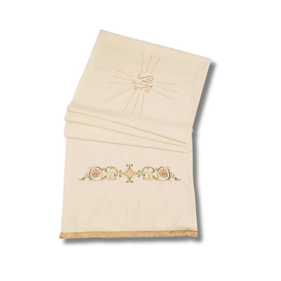 Humeral Veil style 182 Eliseo design by Desta Italy and sold by The Clergy Store