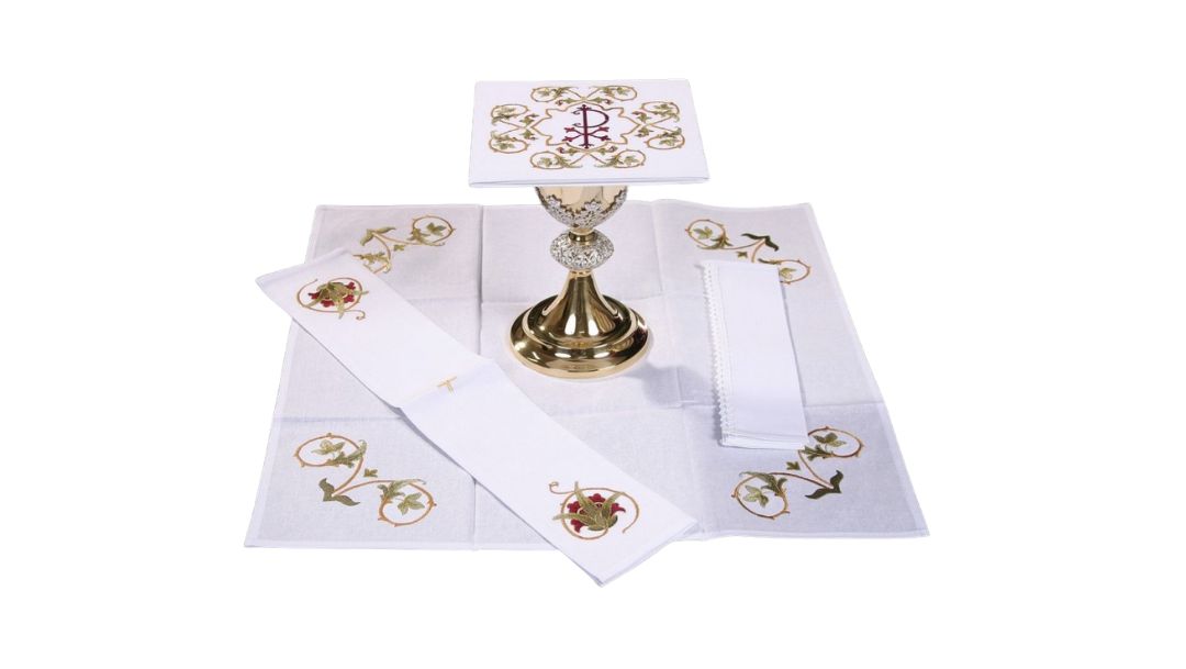 Mass Linen set with ch-rho embroidery 