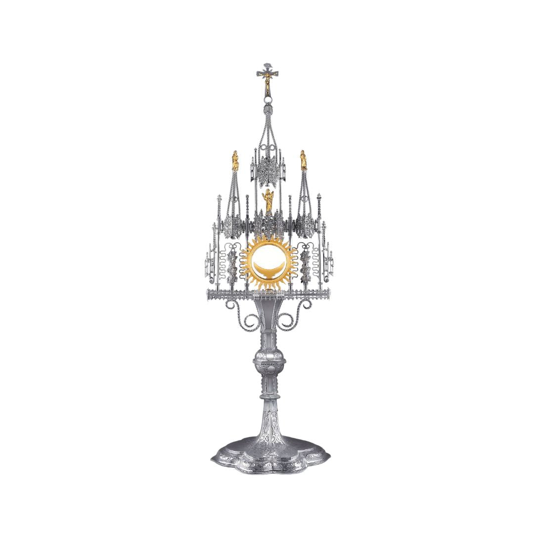 Gothic Monstrance with figures of the Mother of God, St. Anne, and 
St. Joachim,  30½” Ht.; clip luna: 2¼”