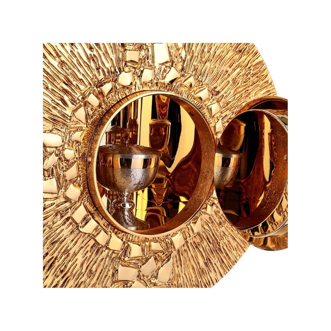 Wall Tabernacle with Chi Rho 24K-Gold & Silver plated. Single door. Made by Napoletana Arte Sacra 