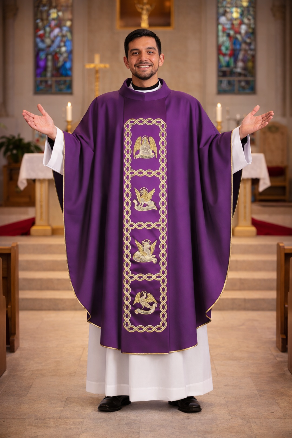 Wool chasuble purple with embroidery of the four evangelist. Celebrate Christmas or Easter. Made in Italy
